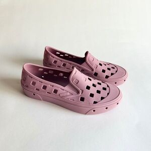 Vans Of The Walls Dust Pink Rubber Sneakers size 5